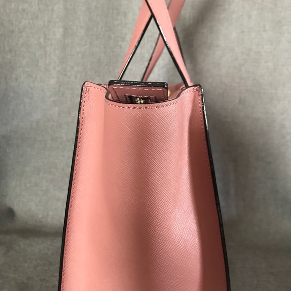 ❗️SOLD❗️Kate Spade Vita Saffiano Handbag - Picture 4 of 8